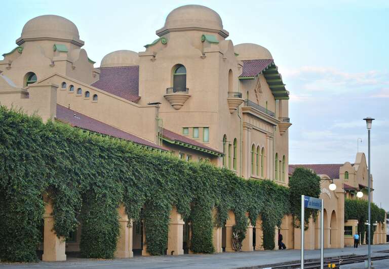 &quot;San Bernardino&quot; station   California