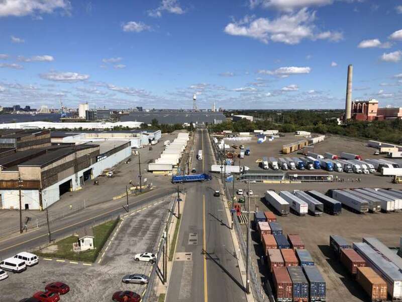 View north along Camden County Route 551 (Broadway) from the overpass for Interstate 76 (Walt Whitman Bridge) in Gloucester City, Camden County, New Jersey