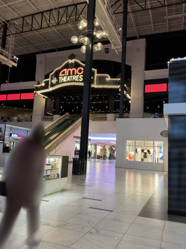 Photo of the AMC movie theatre at Easton Mall in Easton Shopping Centre, Ohio.