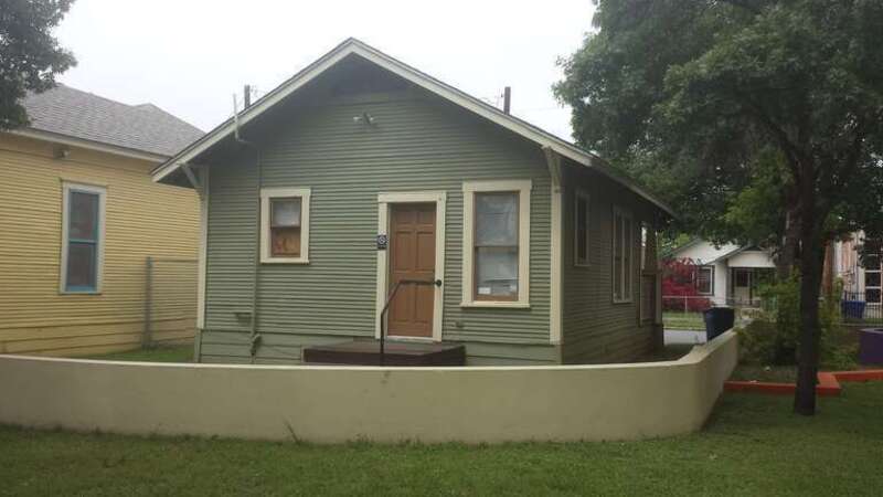 Avenida Guadalupe, San Antonio, TX, USA