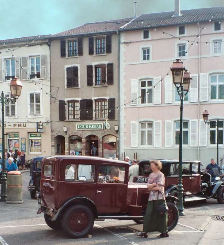 Bouzonville, on the RUE DE LA REPUBLIQUE
