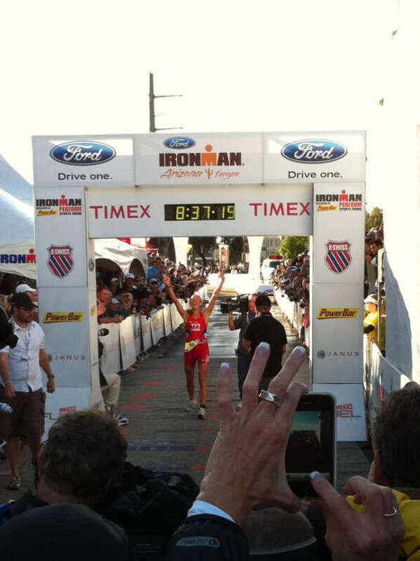 Chrissie Wellington wins Ironman Arizona 2010