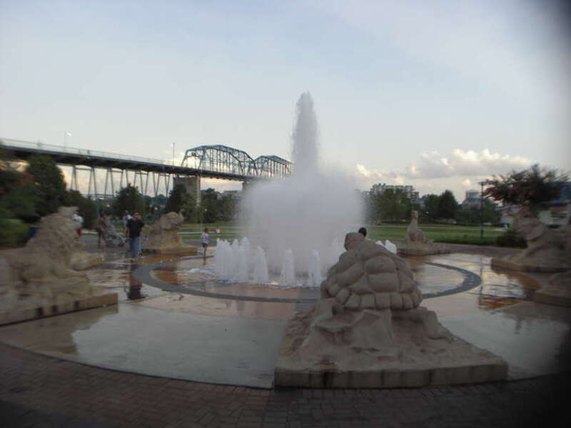 Coolidge Park fountains