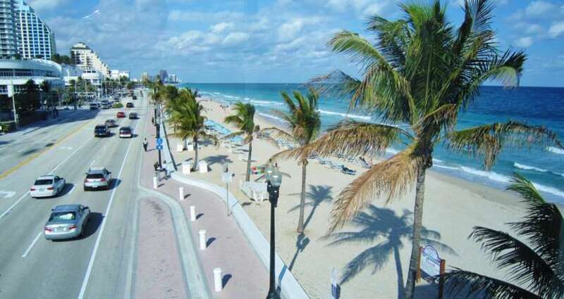 Croisette? Non, belle plage de Fort-Lauderdale Floride. Fort-Lauderdale Beach Florida...