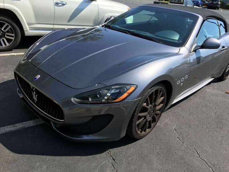 the front of the Maserati GranTurismo sports car