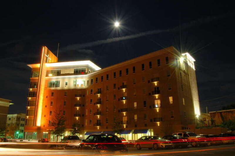 Full Moon over Greenville