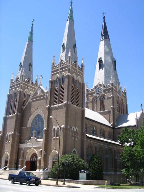 Holy Family Cathedral in Tulsa, Oklahoma. Photo taken by NMajdan.