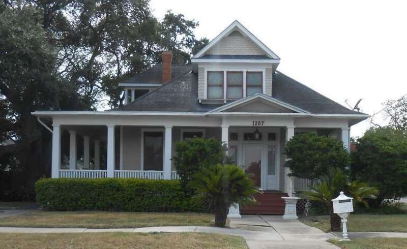 Lane-Tarkington House, 1207 N. Bridge Street, Victoria, Texas