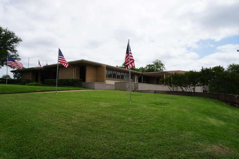 The Longview Chamber of Commerce in Longview, Texas (United States).