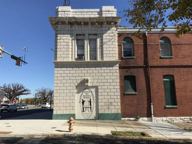 Photograph by Eli Pousson, 2019 October 24.