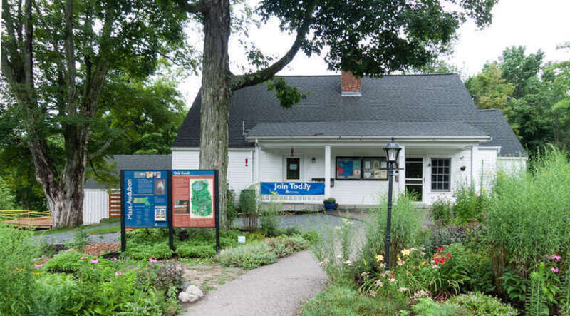 Oak Knoll Wildlife Sanctuary visitor center, Attleboro, Massachusetts. Part of Massachusetts Audubon Society.