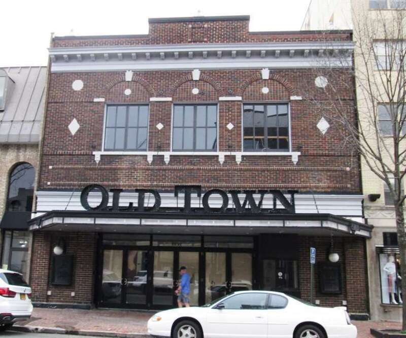 The Old Town Theater, located at 815 1/2 King Street between Alfred and Columbus Streets in the Old Town of Alexandria, Virginia, opened in 1914 as the Richmond Theater to show silent films and present vaudeville acts.  It was the first permanent