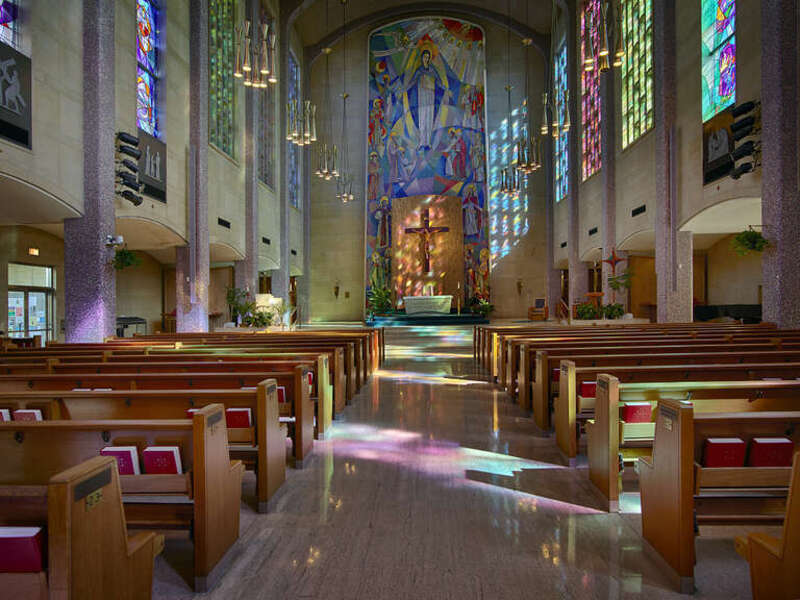 Title: Sanctuary of St. Columba Catholic Cathedral in Youngstown, Ohio.
Physical description: 1 photograph : digital, tiff file, color.

Notes: Purchase; Carol M. Highsmith Photography, Inc.; 2016; (DLC/PP-2016:103-4).; Forms part of: Carol M.