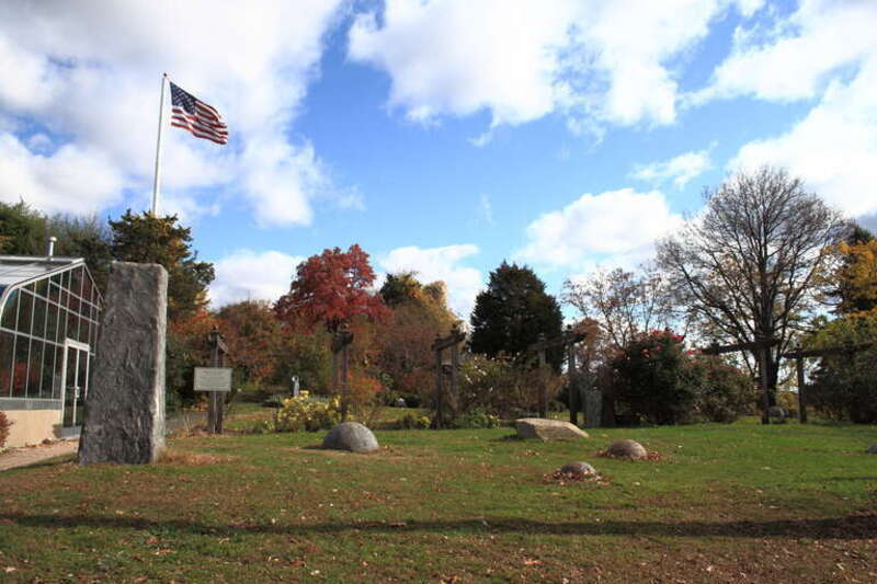 The sculpture garden at Beardsley Zoo

Camera location41° 12′ 35.74″ N, 73° 10′ 55.83″ W View this and other nearby images on: OpenStreetMap 41.209928;  -73.182174
