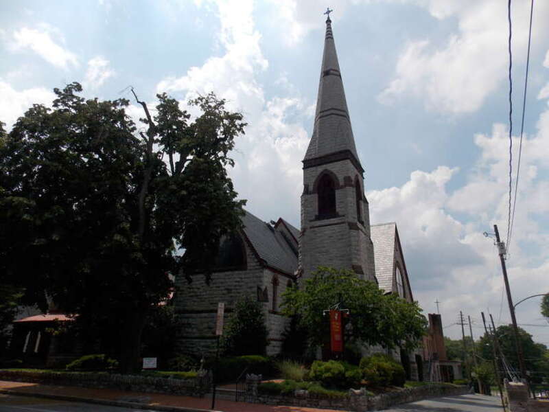 St. John's Episcopal Church in Hagerstown, Maryland.


This is an image of a place or building that is listed on the National Register of Historic Places in the United States of America. Its reference number is 79003261.