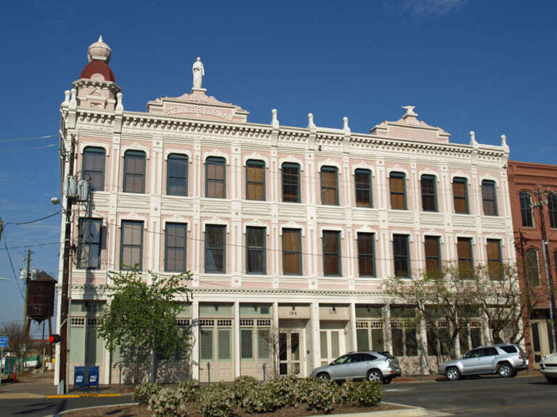 Southwest side of the Steiner-Lobman and Teague Hardware Buildings in Montgomery, Alabama