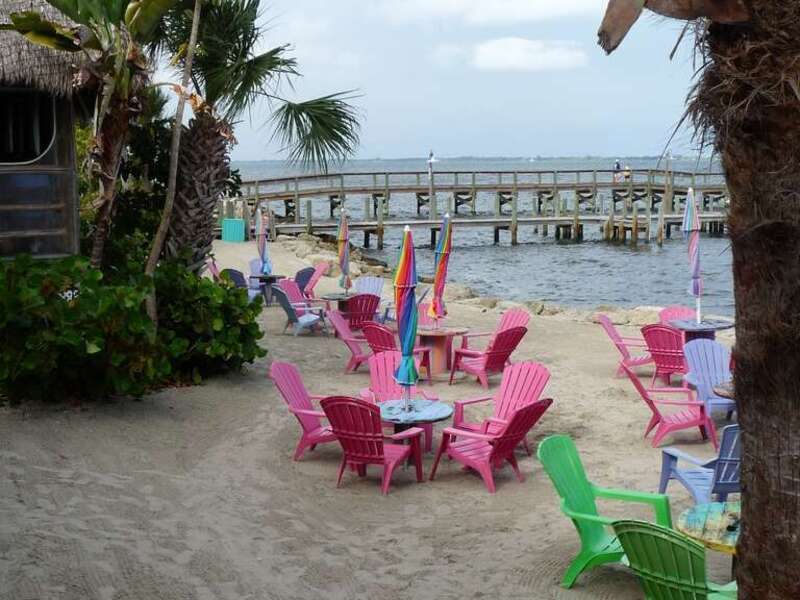 Waiting for guests_1011