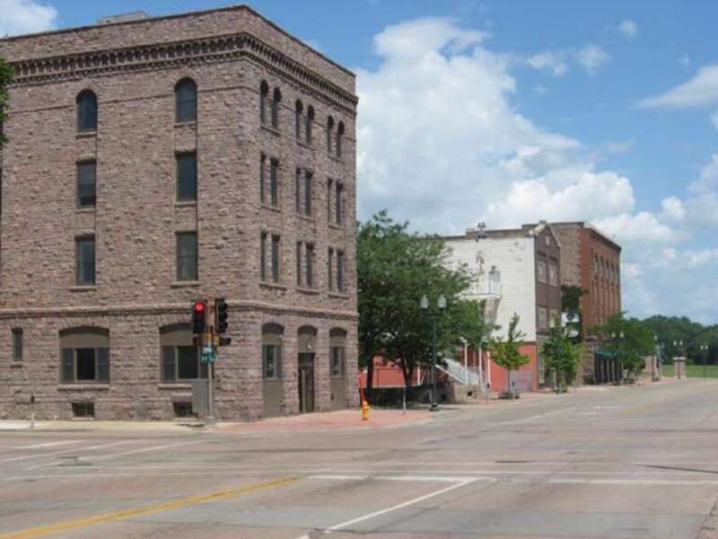 Some warehouses in the historic Old Courthouse warehouse district in Sioux Falls, South Dakota, USA.