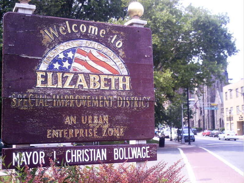 Welcome to Elizabeth sign
