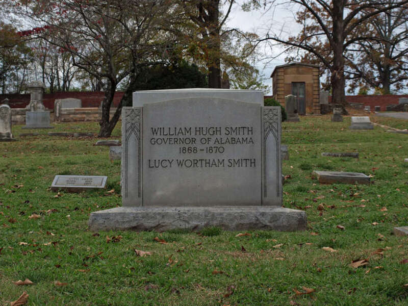 The gravesite of former Alabama governor William Hugh Smith in Birmingham, Alabama.