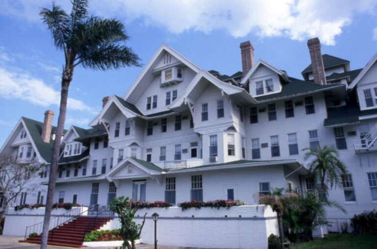 Local call number: COM07102
Title: Belleview Biltmore Hotel: Belleair, Florida
Date: ca. 1980
General note: The Belleview Biltmore Hotel, located at 25 Belleview Blvd. in Belleair, Florida, was built by Henry B. Plant in 1897. It was added to the