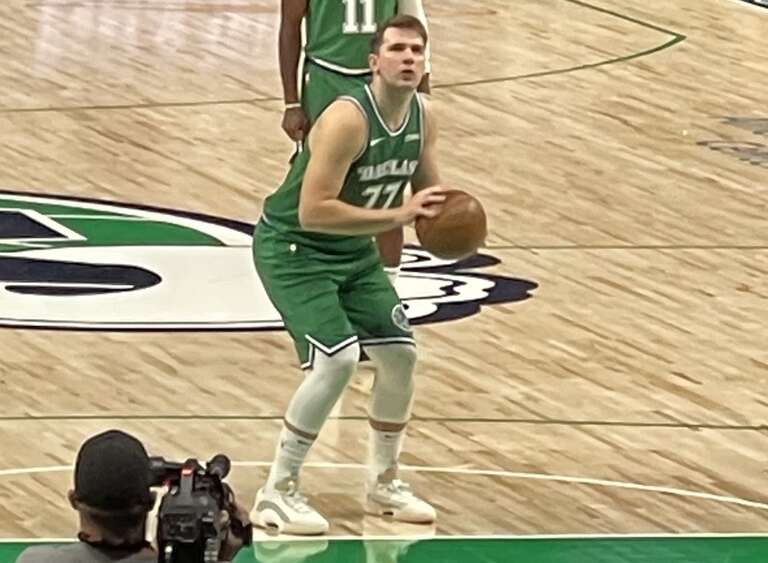 Picture of Luka Dončić shooting a free throw that I took at the game between the Dallas Mavericks and Washington Wizards on May 1, 2021.
