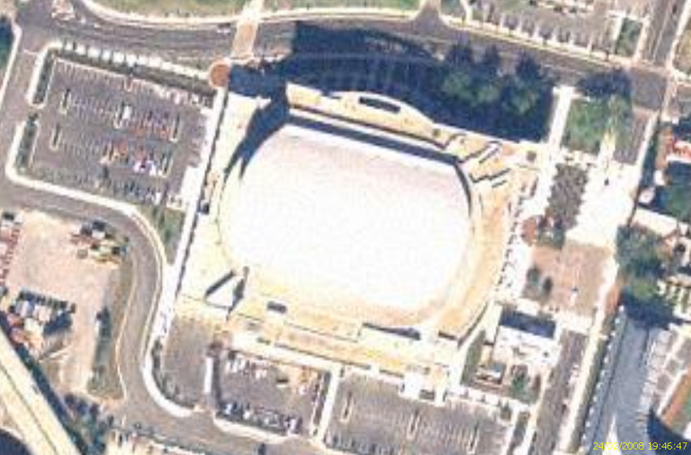 Image satellite de la Jacksonville Veterans Memorial Arena
Image satellite provenant de NASA World Wind (Zoom it)