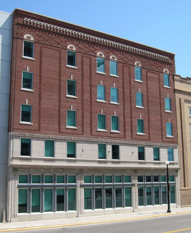 Front facade of the former Townsend Hotel at 115 N. Centre St. in Casper, Wyoming.



This is an image of a place or building that is listed on the National Register of Historic Places in the United States of America. Its reference number is