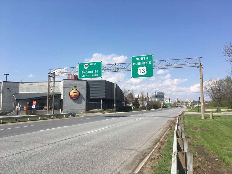 Northbound U.S. Route 13 Business (South Walnut Street) approaching the intersection with westbound Delaware Route 48 (Second Street) in Wilmington, Delaware