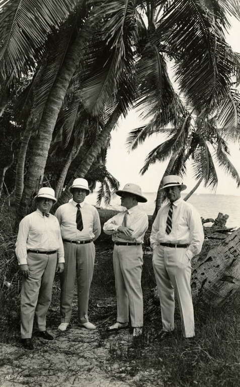 Persistent URL: http://floridamemory.com/items/show/165419Local call number: PHF103Title: Developer George Merrick and others: Coral Gables, FloridaDate: 1925Physical descrip: 1 photoprint - b&amp;w - 11 x 7 in.Series Title: