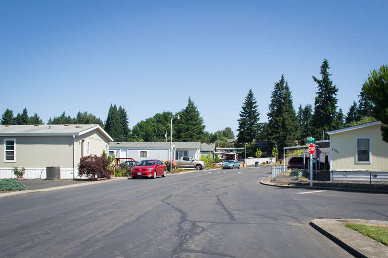 A busy street in Johnson City, Oregon