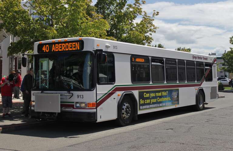 A Grays Harbor Transit-operated Gillig bus on route 40 at Olympia Transit Center.