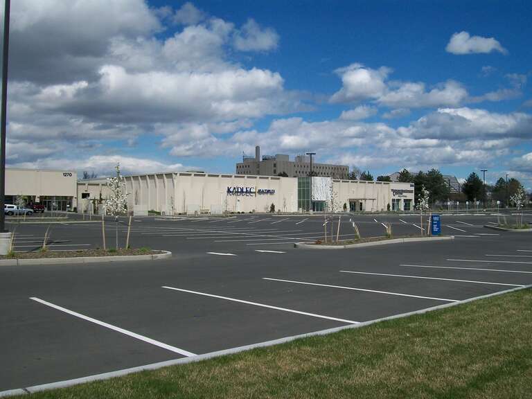 Kadlec Healthplex in Richland. A panorama may be found here.