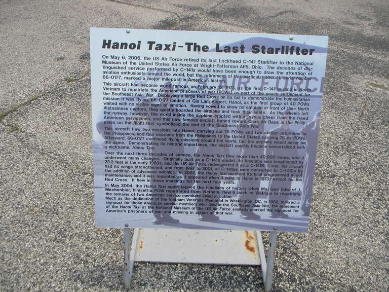 Lockheed C-141 Starlifter &quot;Hanoi Taxi&quot;