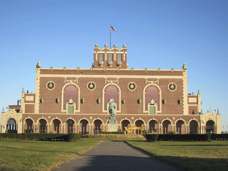 Paramount Theater Convention Hall