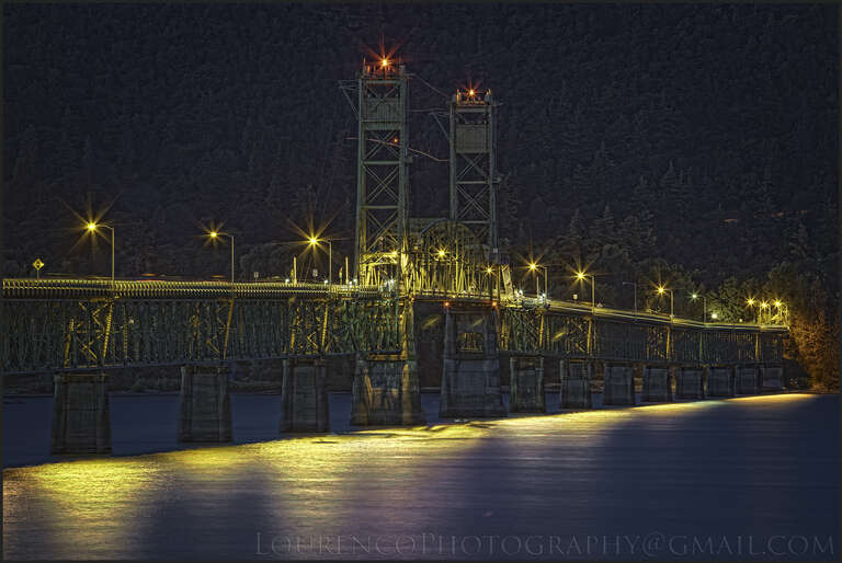 The road to the other end

The road to the other end