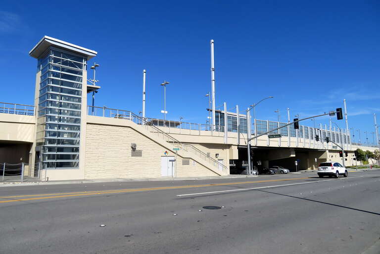 West side of the San Bruno station in June 2018. Several new catenary poles are visible.
