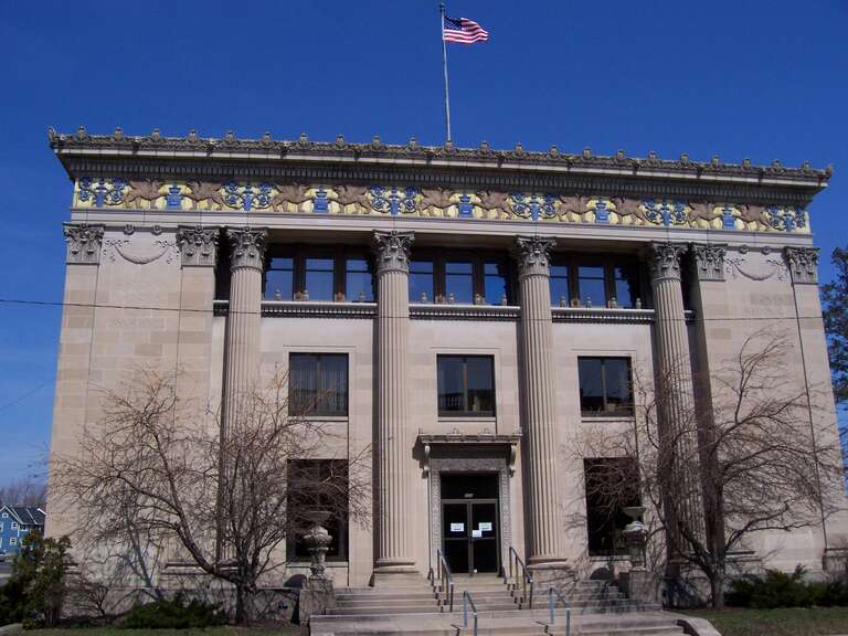 The Wisconsin National Life Insurance Building in w:Oshkosh, Wisconsin, USA. It is listed on the National Register of Historic places.