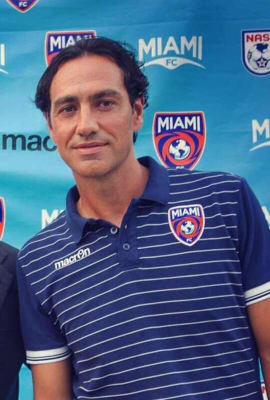 Miami FC President and co-owner, Riccardo Silva (centre) with Ronaldo Luís Nazário de Lima (left) and Miami FC Manager, Alessandro Nesta (right)