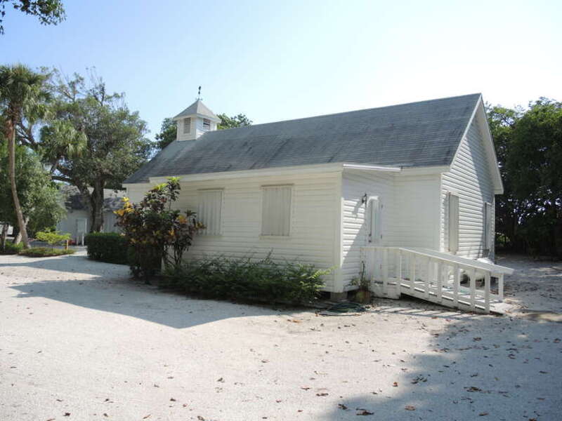 Captiva School and Chapel-by-the-Sea Historic District