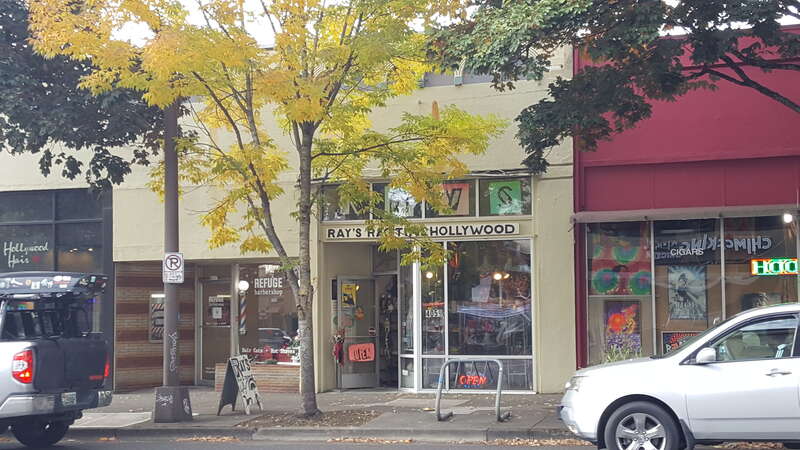 Hollywood District, Portland, Oregon (2021)