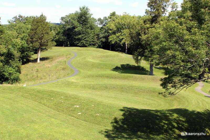 Serpent Mound - Pre-historical Native Indians Burial Site