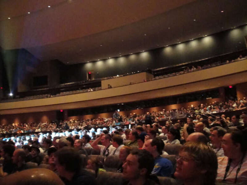 Star Wars Celebration V - the crowd celebrates Celebration V
