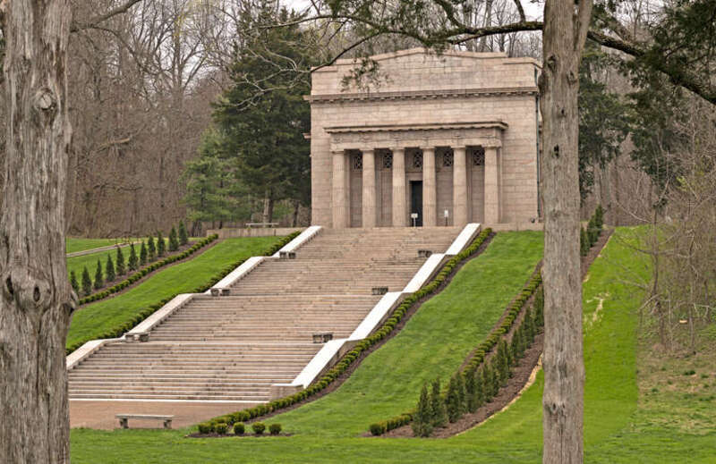 Built on the knoll above the sinking spring where many believe the Lincoln cabin originally stood, the Memorial Building at Abraham Lincoln Birthplace National Historical Park was constructed between 1909 and 1911 in an effort by the Lincoln Farm