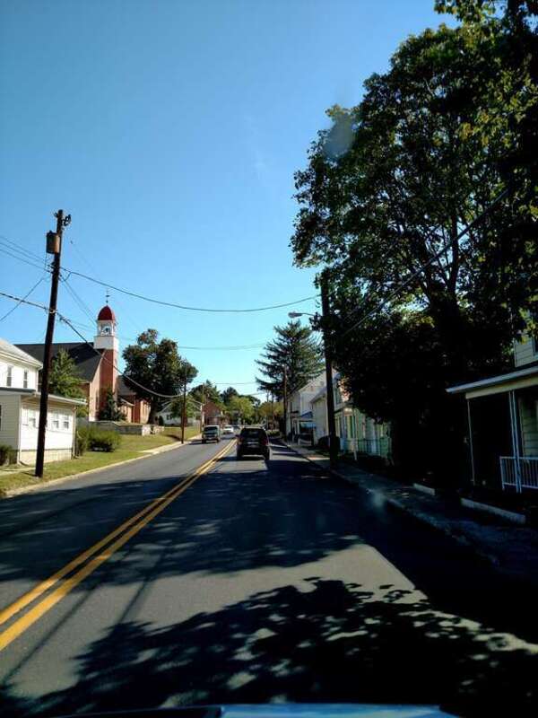 Vintage Route 30 Heading East sept 2016