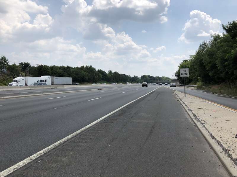 View west along Interstate 78 (Phillipsburg-Newark Expressway) between Exit 55 and Exit 52 in Newark, Essex County, New Jersey