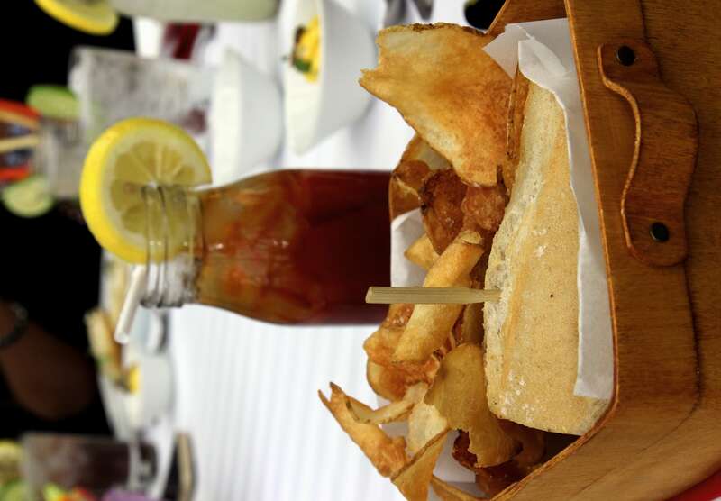 Location : Renaissance Hotel Nashville

&amp;lt;a href=&quot;http://www.facebook.com/prayitno.hadinata&quot; rel=&quot;nofollow&quot;&amp;gt;www.facebook.com/prayitno.hadinata&amp;lt;/a&amp;gt;