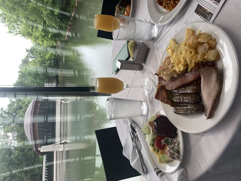 Restaurant at Crystal Bridge