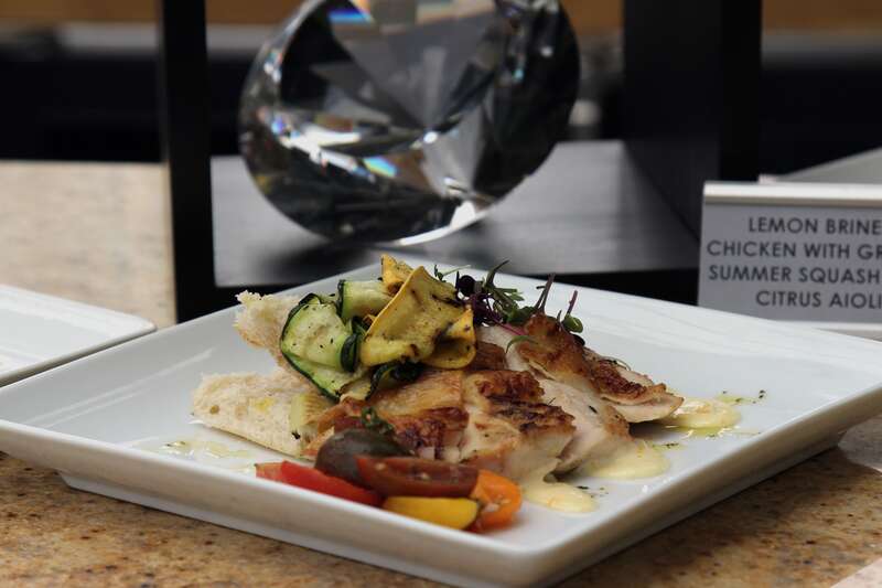 Location : Renaissance Hotel, Nashville, TN 
&amp;lt;a href=&quot;http://www.facebook.com/prayitno.hadinata&quot; rel=&quot;nofollow&quot;&amp;gt;www.facebook.com/prayitno.hadinata&amp;lt;/a&amp;gt; 

( ... taste really, I mean, REALLY GOOD ! ..... )