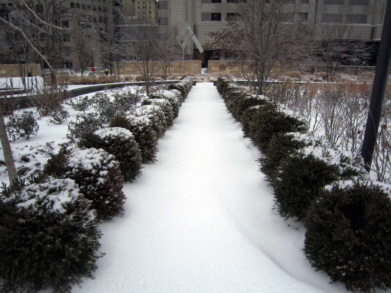 Please see our blog at www.nps.gov/jeff/archdome.htm  to read the entry about the ice and snow.